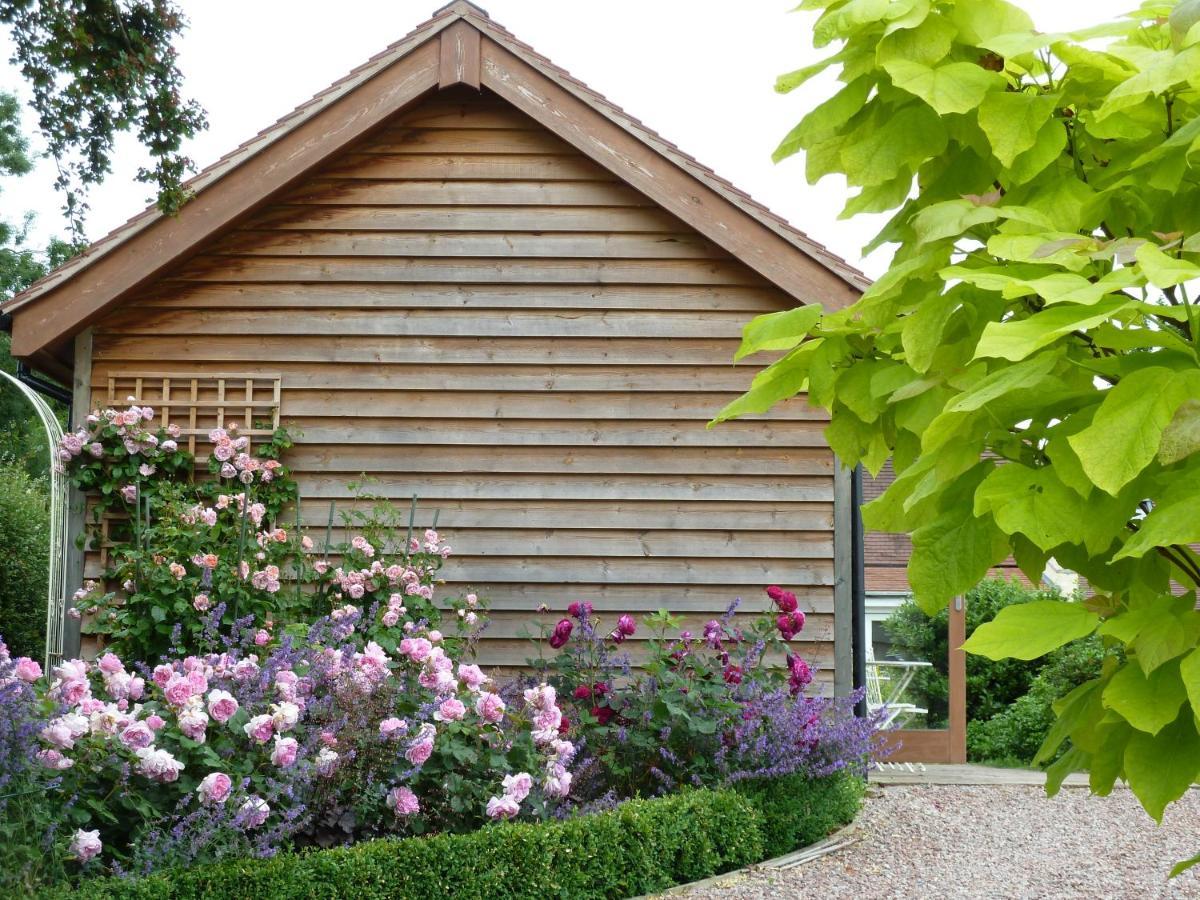 The Lodge, At Orchard Cottage Much Marcle Exterior foto